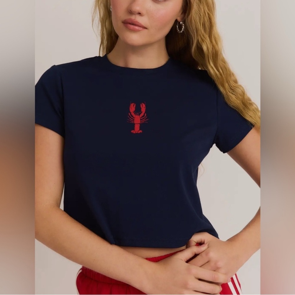 Navy Blue Lobster Graphic Tee. Size Small